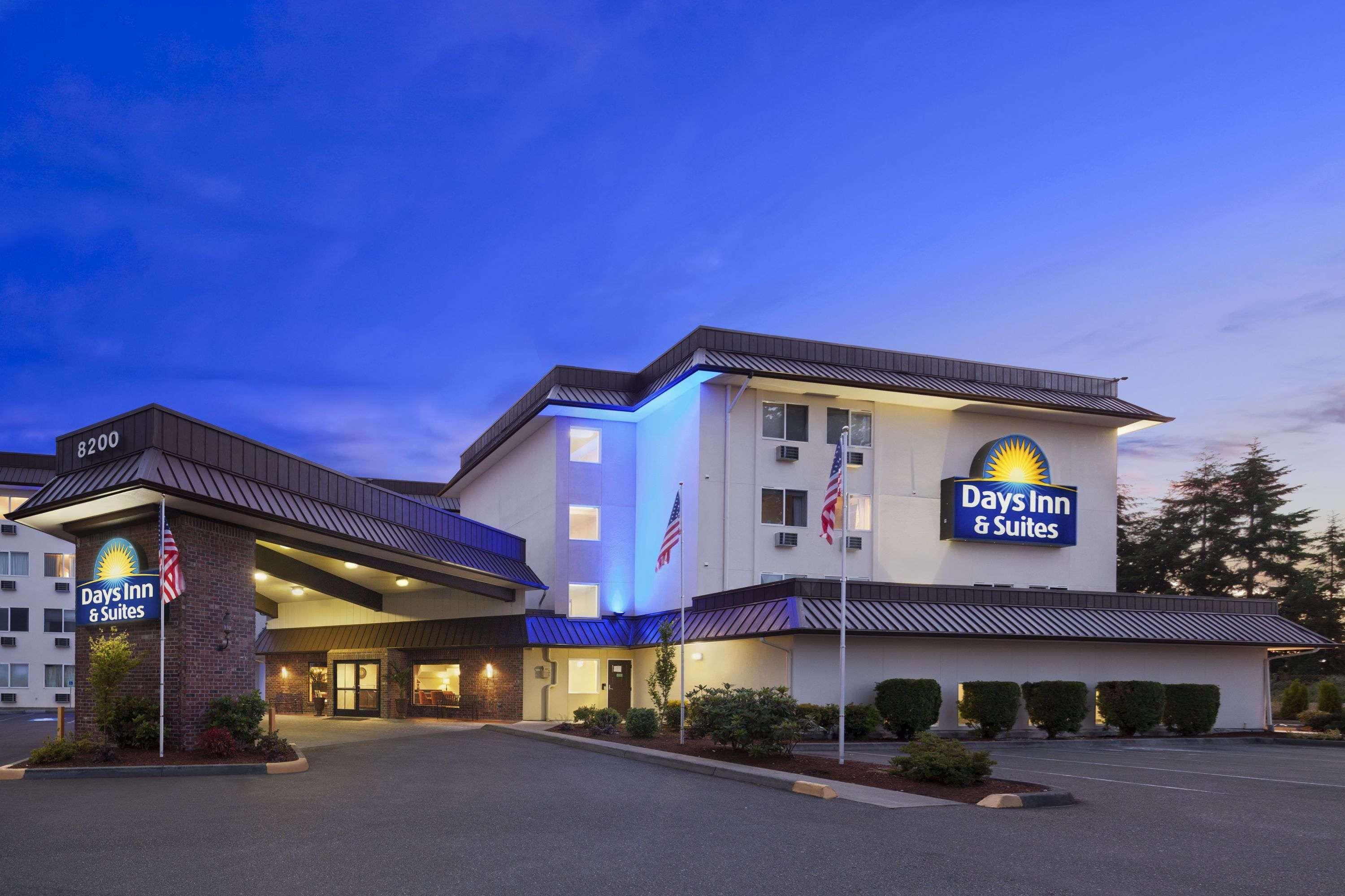 Days Inn By Wyndham Lacey Olympia Area Экстерьер фото